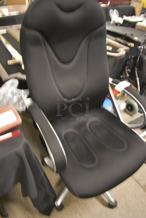 Black Mesh Office Chair on Wheels - Image 3 of 5