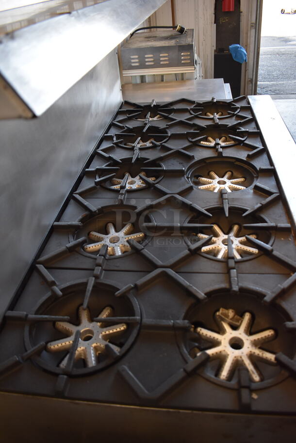 Garland SunFire Stainless Steel Commercial Natural Gas Powered 10 Burner Range w/ 2 Ovens, Over Shelf and Back Splash 59x34x56 - Image 7 of 11
