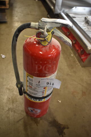 BRAND NEW SCRATCH AND DENT! Badger ADV-10MP-1 Fire Extinguisher. 