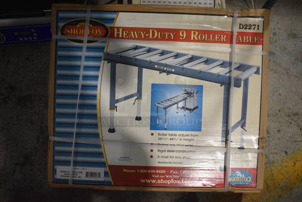 BRAND NEW IN BOX! Shopfox Metal Heavy Duty 9 Roller Table.