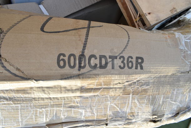 BRAND NEW SCRATCH AND DENT! Regency 600CDT36R 16 Gauge 3' Clean Dish Table - Right Drainboard. May Be Missing Pieces. - Image 2 of 2