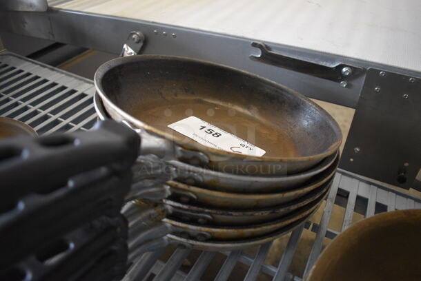 6 Metal Skillets. 18.5x10.5x2. 6 Times Your Bid! - Image 3 of 3