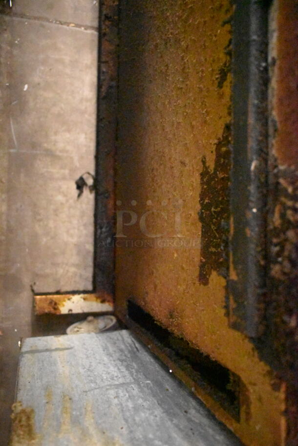 Stainless Steel Commercial Cheese Melter.  - Image 4 of 6