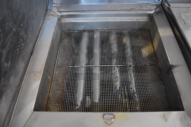 2013 Pitco Frialator DD 24R UFM Stainless Steel Commercial Natural Gas Powered Donut Fryer w/ Grease Trap. 72,000 BTU. 29x43x56 - Image 5 of 8