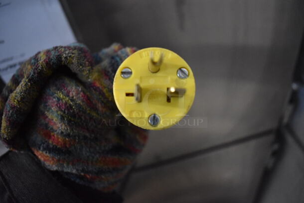 Henny Penny HC 900 Stainless Steel Commercial Heated Holding Cabinet on Commercial Casters. 208-220 Volts. 24x31x71 - Image 9 of 9