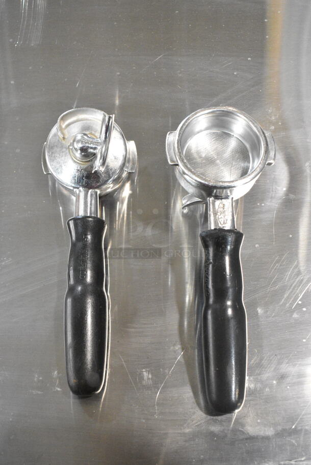 La Marzocco Strada 3MP Stainless Steel Commercial Countertop 3 Group Espresso Machine w/ 2 Portafilters and 2 Steam Wands. 220 Volts, 1 Phase. - Image 7 of 8