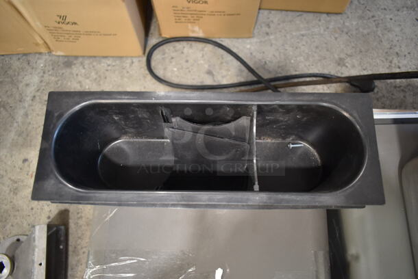 ALL ONE MONEY! Lot of 2 Black Inserts for Ice Bin / Sink. - Image 2 of 3
