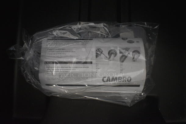 BRAND NEW IN BOX! Cambro Black Poly Insulated Portable Ice Bin on Commercial Casters. 23x31x29 - Image 5 of 6