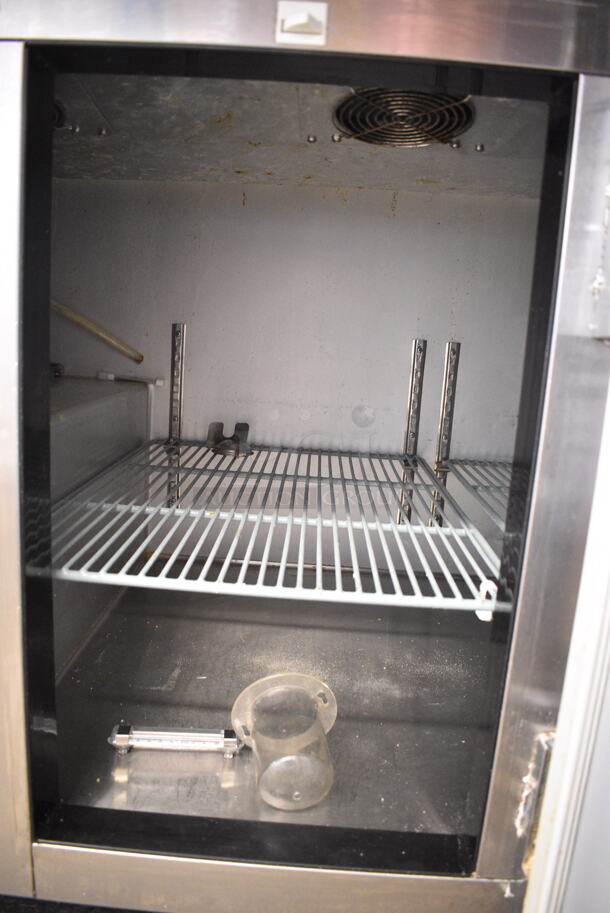 Leader Stainless Steel Commercial Pizza Prep Table w/ 2 Tier Over Shelf on Commercial Casters. 115 Volts, 1 Phase. Tested and Powers On But Does Not Get Cold - Image 7 of 9