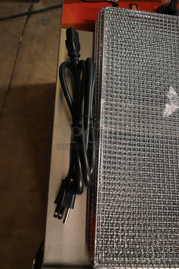 BRAND NEW SCRATCH AND DENT! 2023 Avantco 177EG30N Stainless Steel Commercial Countertop Ten Tray Food Dehydrator with Removable Door. 120 Volts, 1 Phase. Tested and Working!
 - Image 3 of 7