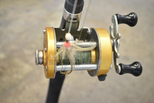 Penn Power PG-5971 Fishing Rod w/ Penn 940 Reel.  - Image 4 of 12