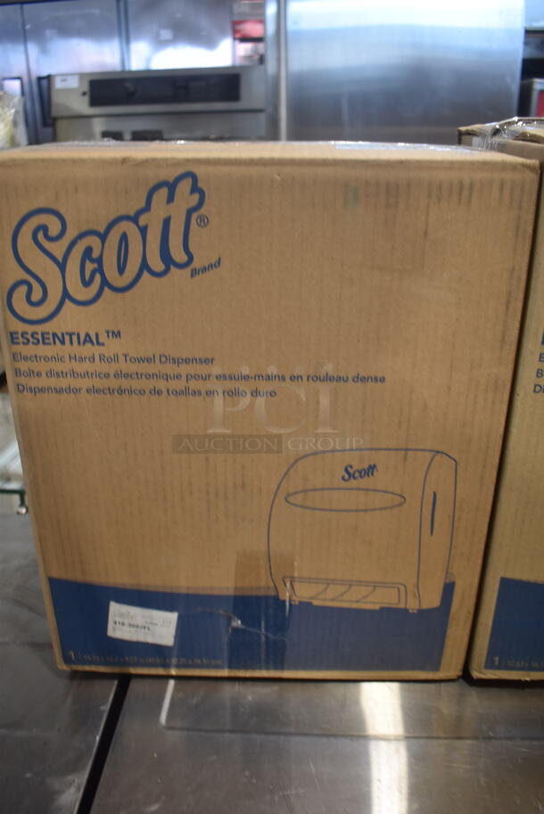 2 BRAND NEW IN BOX! Scott 48858 Poly Wall Mount Paper Towel Dispenser. 2 Times Your Bid! - Image 4 of 6