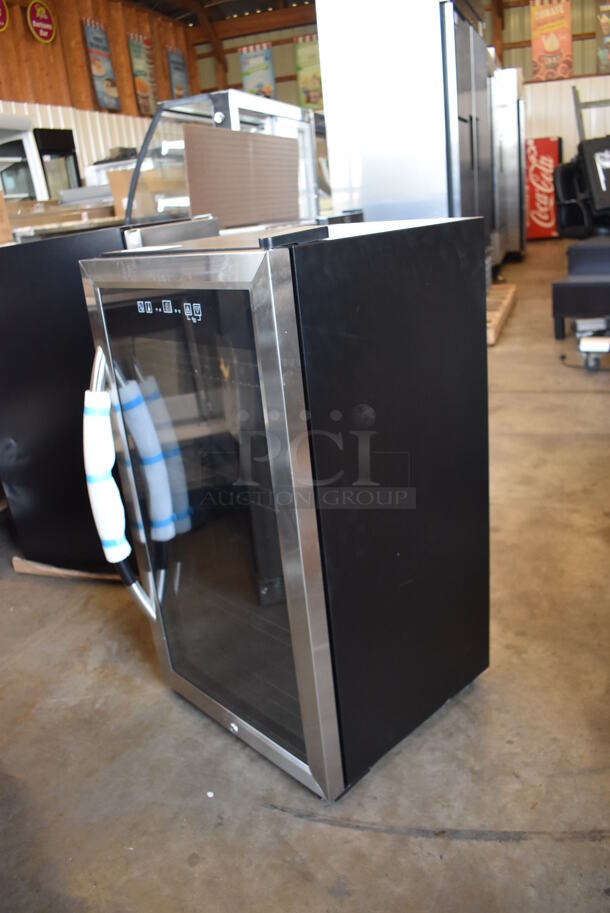 Avanti BCA306SS-IS Metal Commercial Mini Cooler Merchandiser. 115 Volts, 1 Phase. Tested and Working! - Image 3 of 6