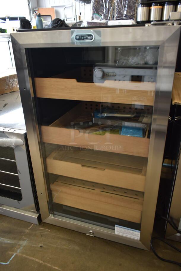 	BRAND NEW SCRATCH AND DENT! Whynter CHC-421HC 4.2 cu.ft. Cigar Cabinet Cooler and Humidor with Humidity Temperature Control and Spanish Cedar Shelves. 115 Volts, 1 Phase. Tested and Working! - Image 2 of 4