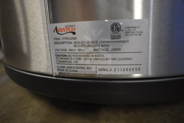 BRAND NEW IN BOX! Avantco 177RCSA90 Stainless Steel Commercial Countertop Rice Cooker. 240 Volts, 1 Phase. 21.5x19x16. Tested and Working! - Image 7 of 7