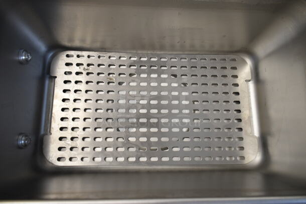 Winco ESVC-28 Spectrum Stainless Steel Commercial Countertop Thermal Circulator. 110-120 Volts, 1 Phase. Tested and Working! - Image 5 of 9