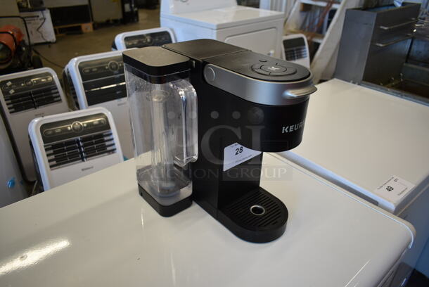 Keurig K910 Metal Countertop Single Cup Coffee Machine. 120 Volts, 1 Phase. - Image 2 of 9