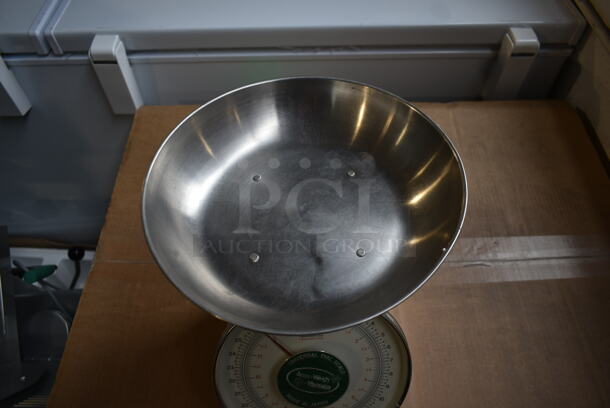 Yamato SM(N) Metal Countertop 30 Pound Capacity Food Portioning Scale. - Image 3 of 6