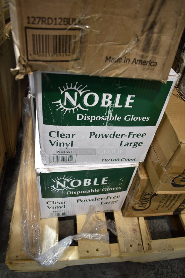 PALLET LOT of 35 BRAND NEW Boxes Including 127RD12BULK Choice 12 oz. Customizable Microwavable Translucent Round Deli Container - 500/Case, 2 Box 394365L Noble Products Powder-Free Disposable Clear Vinyl Gloves for Foodservice - Large - 1000/Case, 2 Box 612FFL1230 Choice Foil Steam Table Pan Lid - Full Size - 50/Case, 500CC20 Choice Clear PET Customizable Plastic Cold Cup - 20 oz. - 600/Case, 2 Box 129MCS24B Choice 24 oz. Black Rectangular Microwavable Heavy Weight Container with Lid 8" x 5 1/4" x 2" - 150/Case, 347SP10WH Visions Florence 10" Square White Plastic Plate - 120/Case, 394EN502M Noble Products Powder-Free Disposable Blue Exam Grade Nitrile 4 Mil Thick Textured Gloves - Medium - 1000/Case, 795PTOKFT2 Choice Kraft Microwavable Folded Paper #2 Take-Out Container 7 3/4" x 5 1/2" x 1 7/8" - 200/Case, 3 Box American Metalcraft BEV1220 Full Size Copper Rectangular Hammered Beverage Tub - 20 1/2" x 12 1/2" x 8", 500L1020W White Hot Paper Cup Travel Lid for 10-24 oz. Standard Cups and 8 oz. Squat Cups, 614501 La Rochere Long Drink Boudoir, 614401 La Rochere Glasses. 35 Times Your Bid! - Image 4 of 12