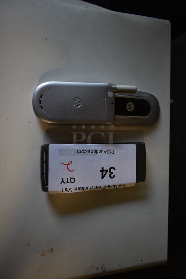 2 Cell Phones; Motorola Flip Phone and Motorola Brick Phone. 2 Times Your Bid! - Image 4 of 4