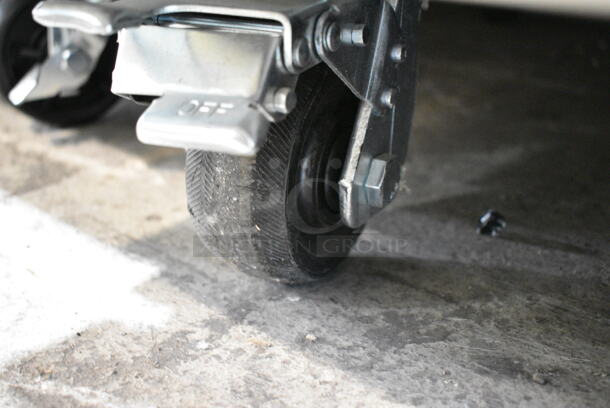 BRAND NEW SCRATCH AND DENT! 2024 Avantco 178CBE84HC Stainless Steel Commercial 4 Drawer Chef Base on Commercial Casters. 115 Volts, 1 Phase. Tested and Working! - Image 8 of 9