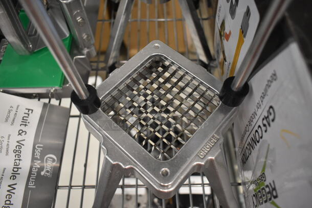 BRAND NEW SCRATCH AND DENT! Choice Metal Commercial Countertop Fruit and Vegetable Wedger. - Image 3 of 5