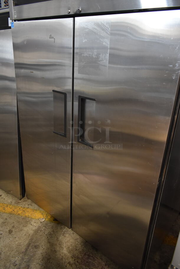 2015 True TG2R-2S ENERGY STAR Stainless Steel Commercial 2 Door Reach In Cooler w/ Poly Coated Racks. 115 Volts, 1 Phase. Tested and Working! - Image 3 of 7