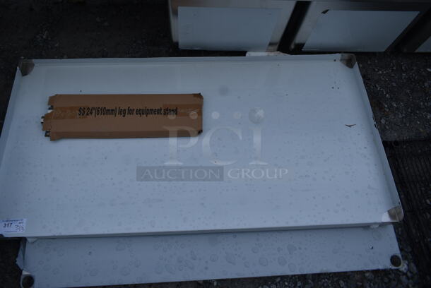 BRAND NEW SCRATCH AND DENT! Regency 600ES3060S 30" x 60" 16-Gauge Stainless Steel Equipment Stand with Undershelf - Image 3 of 6