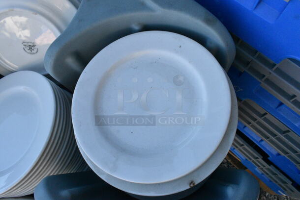 Metro Poly Dish Caddy on Commercial Casters Including Approximately 150 Plates.  - Image 3 of 7