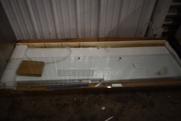 BRAND NEW SCRATCH AND DENT! Avantco 360SNZGD12 Flat Glass Sneeze Guard.  - Image 4 of 6