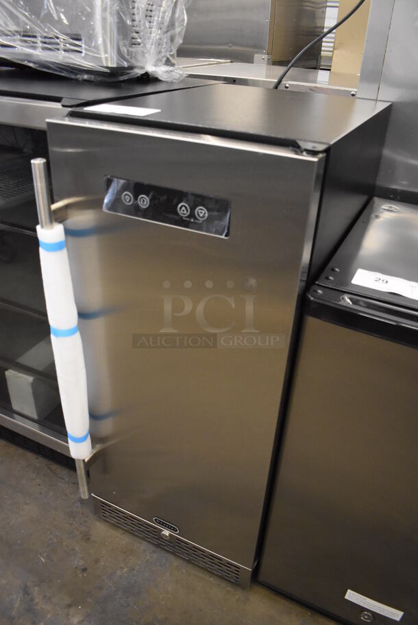 BRAND NEW SCRATCH AND DENT! 2020 Whynter BEF-286SB Stainless Steel Beer Keg Froster Beverage Cooler. 110-120 Volts, 1 Phase. 15x22x35. Tested and Working! - Image 2 of 6