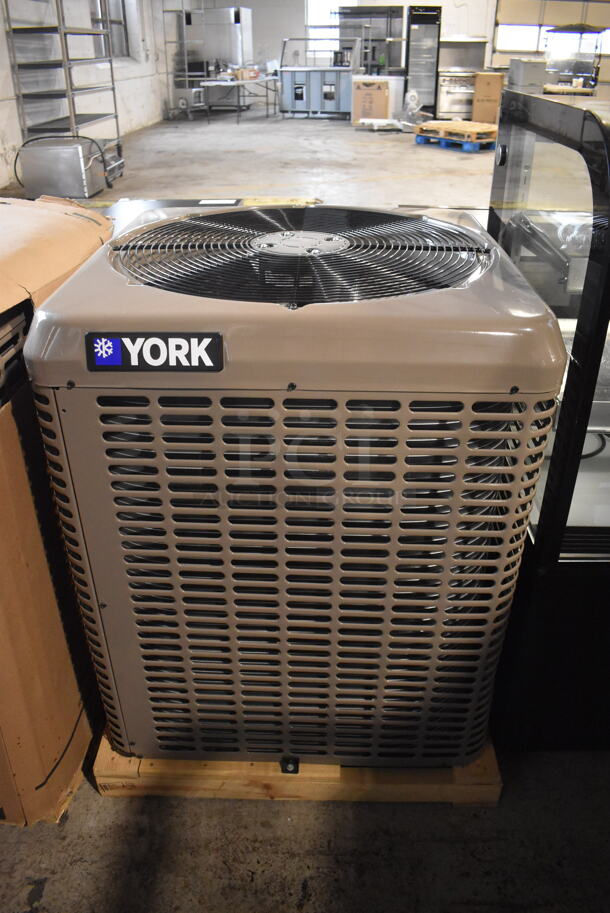 York TCD36B32S Commercial Air Conditioner Condenser. 208-230V/3 Phase