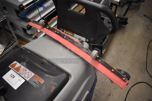 Windsor Saber Metal Commercial Floor Cleaning Machine. 20x51x44. Cannot Test Due To Missing Battery - Image 5 of 10