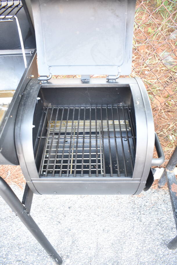 NexGrill 810-0029 29 in. Barrel Offset Charcoal Smoker and Grill in Black - Image 8 of 10