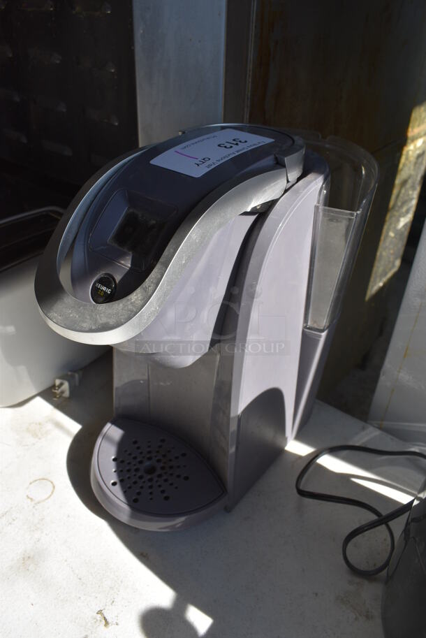 Keurig 2.0 Model K2.0-200 Countertop Single Cup Coffee Machine. 120 Volts, 1 Phase. 9x12x14 - Image 3 of 5