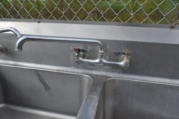 Stainless Steel Commercial 3 Bay Sink w/ Dual Drain Boards, 2 Faucets and Handles. Bays 24x24. Drain Boards 22x27 - Image 3 of 7