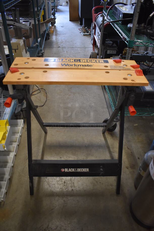 Black & Decker Floor Style Workmate Bench. 24x23x30 - Image 1 of 4