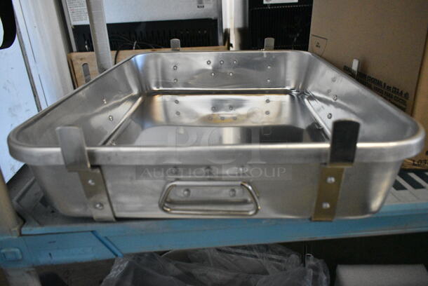 2 BRAND NEW SCRATCH AND DENT! 471ALRP2418L Choice 28 Qt. Aluminum Roaster Pan - 24" x 18" x 4". 2 Times Your Bid!  - Image 3 of 6