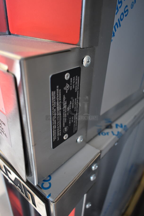 2 BRAND NEW SCRATCH AND DENT! Vulcan VC5ED ENERGY STAR Stainless Steel Commercial Electric Powered Full Size Convection Oven w/ View Through Doors, Metal Oven Racks and Thermostatic Controls. 208 Volts, 1/3 Phase. 2 Times Your Bid! - Image 8 of 9