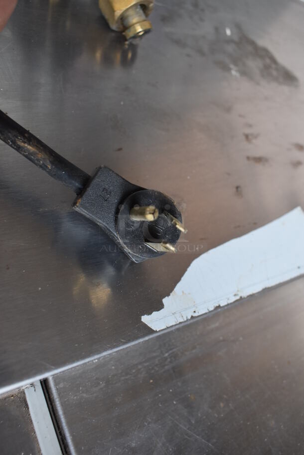 Beverage Air DD68C Stainless Steel Commercial Direct Draw Kegerator w/ 2 Beer Towers, 2 Sliding Lids and 2 Doors on Commercial Casters. 115 Volts, 1 Phase. Tested and Powers On But Does Not Get Cold - Image 10 of 11