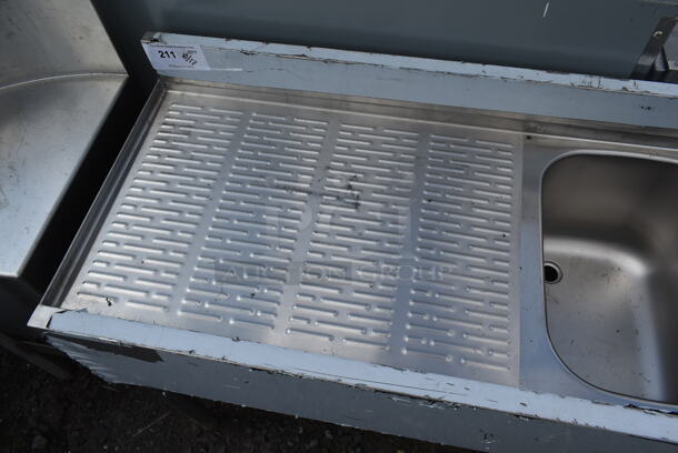 BRAND NEW SCRATCH AND DENT! Krowne Stainless Steel Commercial 2 Bay Sink w/ Left Side Drain Board. Bays 10x14. Drain Board 24x16.5 - Image 3 of 6