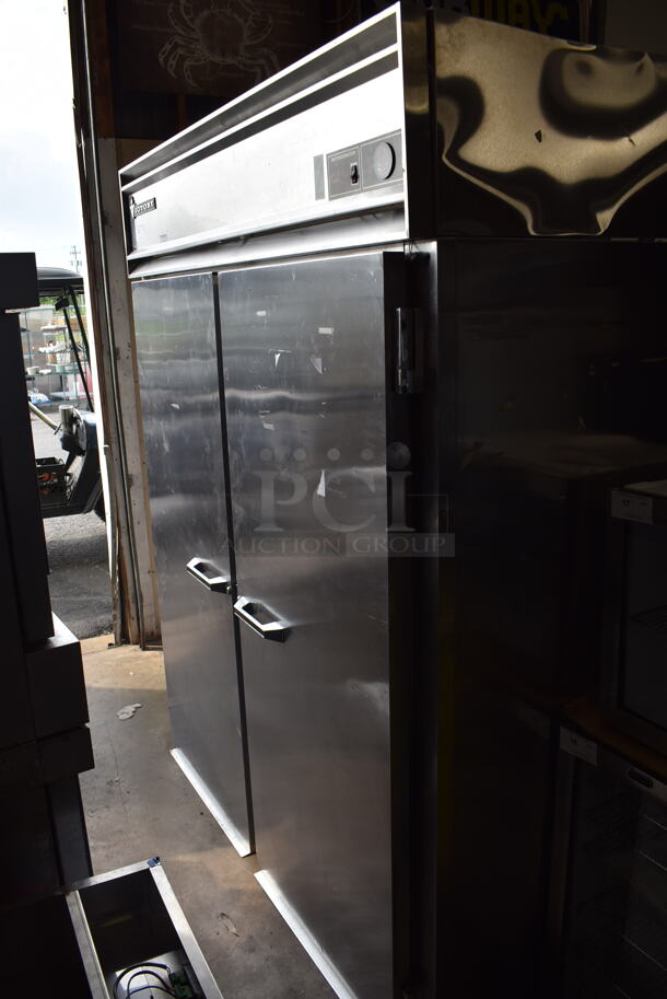 Victory RIS-2D-S7 Commercial Stainless Steel Two-Door Roll-In Cooler. 115V, 1 Phase. Tested and Working! - Image 3 of 6