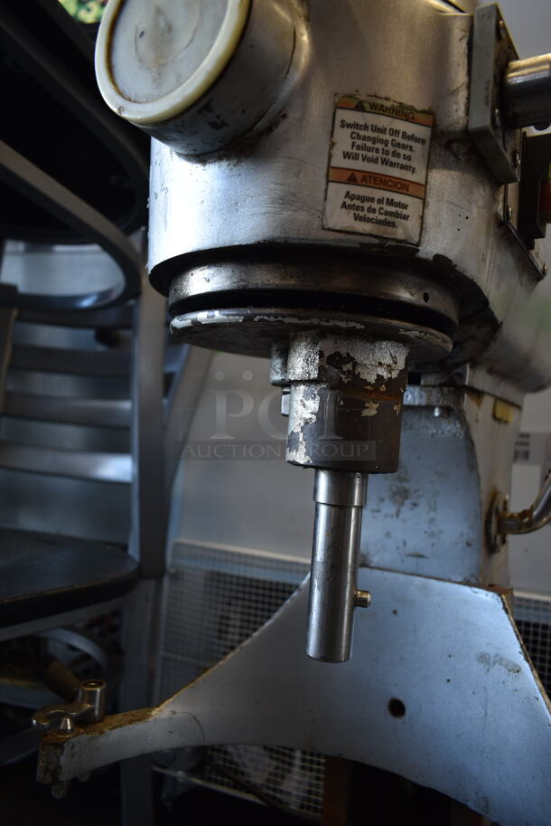 Hebvest SM30HD/7301 Metal Commercial Countertop Planetary Dough Mixer. 110 Volts, 1 Phase. Tested and Working! - Image 8 of 9