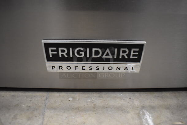 BRAND NEW SCRATCH AND DENT! Frigidaire Electrolux PCWM3080AF Stainless Steel Electric Powered Double Stack Convection Oven w/ View Through Doors. 120-240 vOLTS. 30x28X41.5 - Image 9 of 11