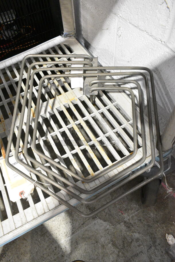 2 BRAND NEW SCRATCH AND DENT! Items Including HPM003114K Moffat M003114K Element Bottom and HPM015360 Moffat M015360 Element Assy-208v. 2 Times Your Bid!  - Image 5 of 6