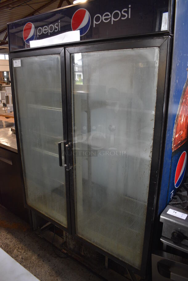 Beverage Air MT49 Metal Commercial 2 Door Reach In Cooler Merchandiser w/ Poly Coated Racks. 115 Volts, 1 Phase. 51x32x80. Tested and Working!