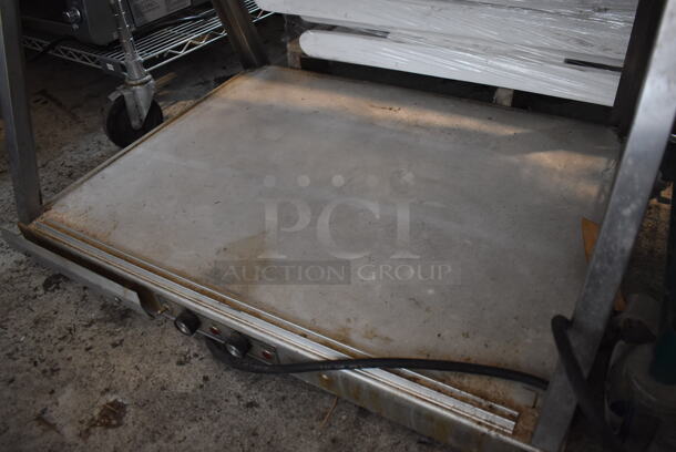 Merco Metal Commercial Countertop Electric Powered Warmer Display Case Merchandiser. 208/240 Volts, 3 Phase - Image 3 of 6