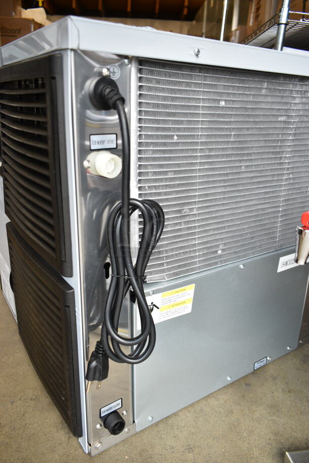 BRAND NEW SCRATCH AND DENT! 2024 Avantco 194MCH322A Modular Half Cube Ice Machine - 350 lb. 115 Volts, 1 Phase.  - Image 6 of 7