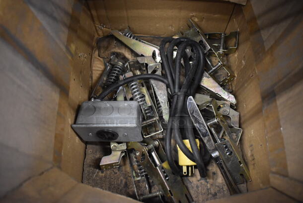 ALL ONE MONEY! Lot of 3 Boxes of Various Parts Including Hose - Image 4 of 6