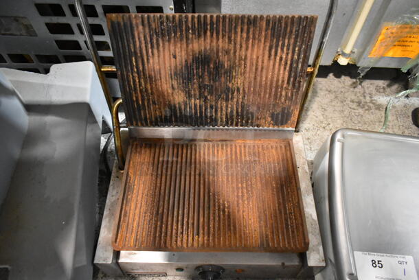 Adcraft SG-811EB Stainless Steel Commercial Countertop Electric Powered Panini Press. 120 Volts, 1 Phase. Tested and Working! - Image 2 of 4